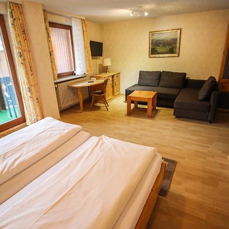 Bogensporthotel "Bad" Eisenbach  Bagian luar foto