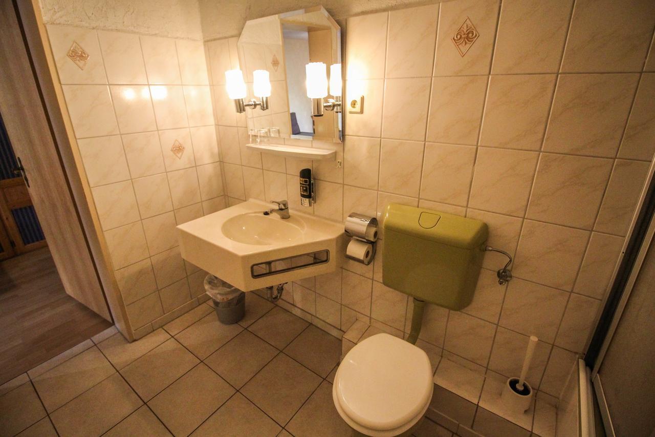 Bogensporthotel "Bad" Eisenbach  Bagian luar foto