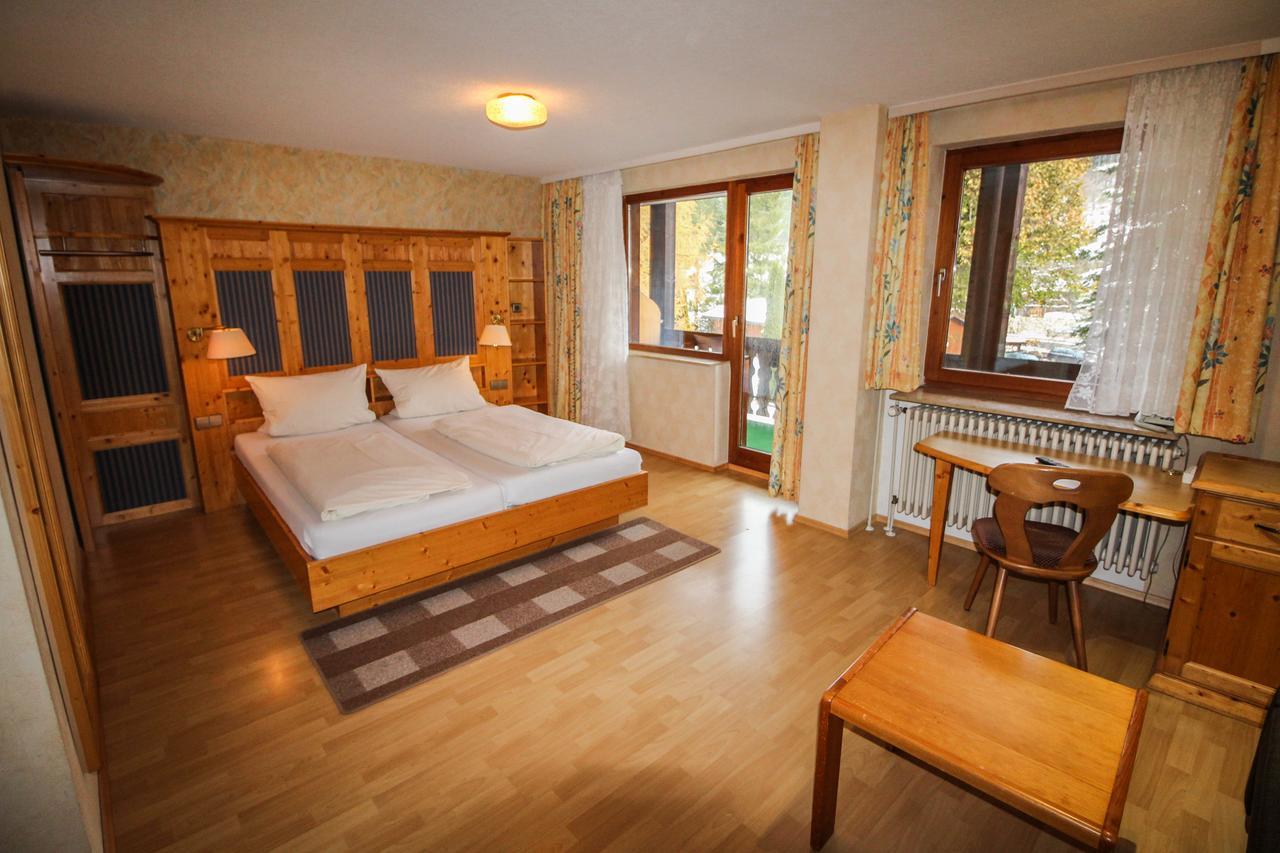 Bogensporthotel "Bad" Eisenbach  Bagian luar foto