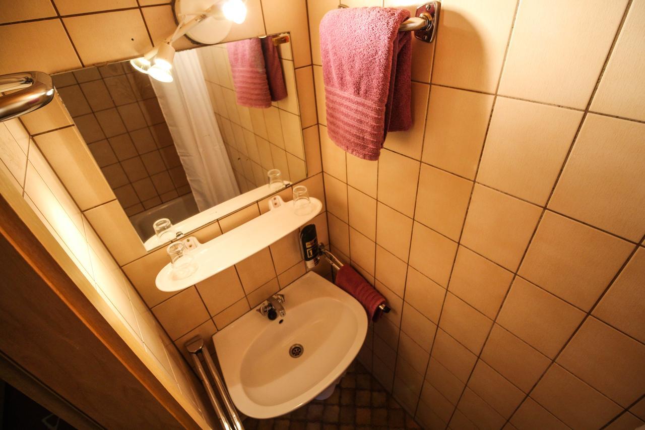 Bogensporthotel "Bad" Eisenbach  Bagian luar foto