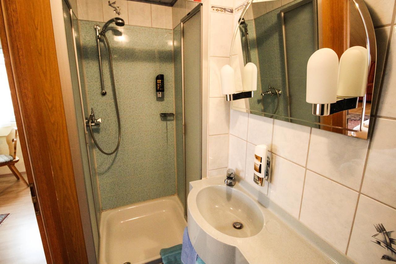 Bogensporthotel "Bad" Eisenbach  Bagian luar foto