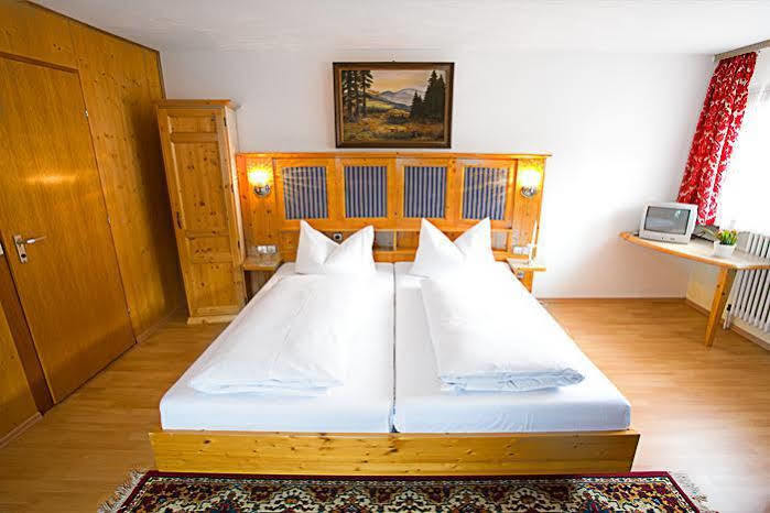 Bogensporthotel "Bad" Eisenbach  Bagian luar foto