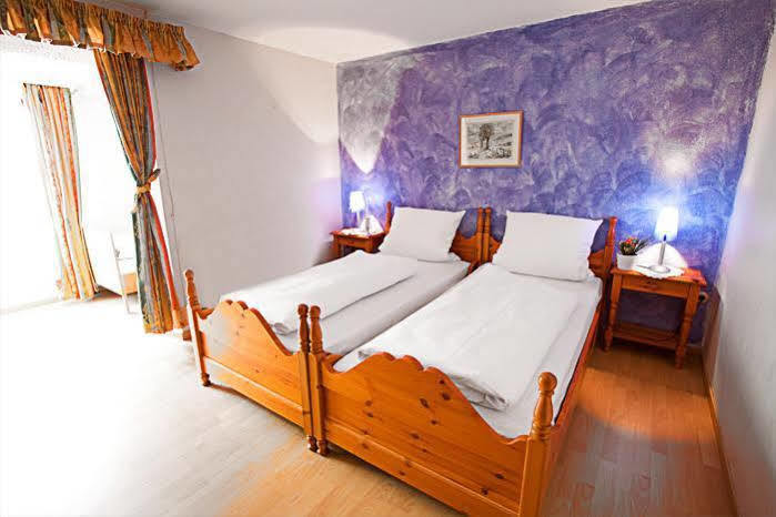 Bogensporthotel "Bad" Eisenbach  Bagian luar foto